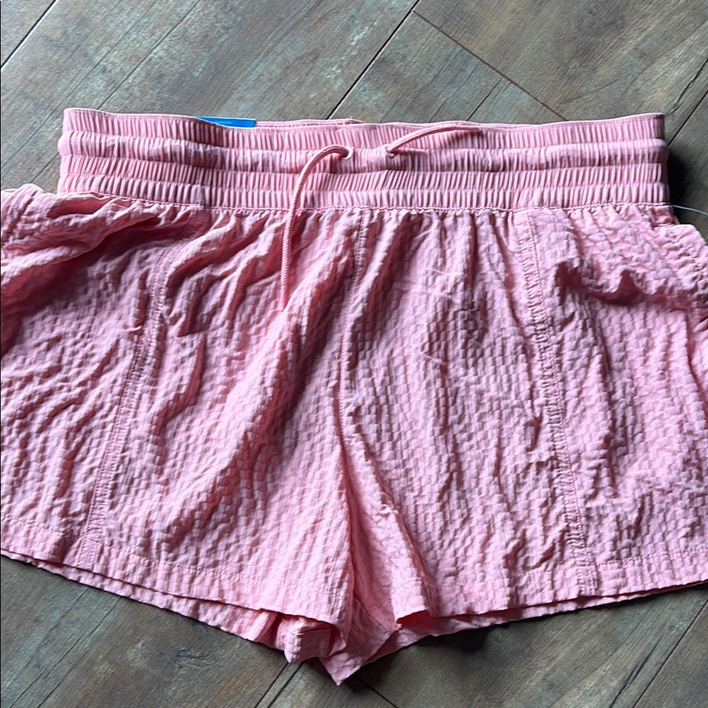 Columbia Women's Athletic Shorts in Pink